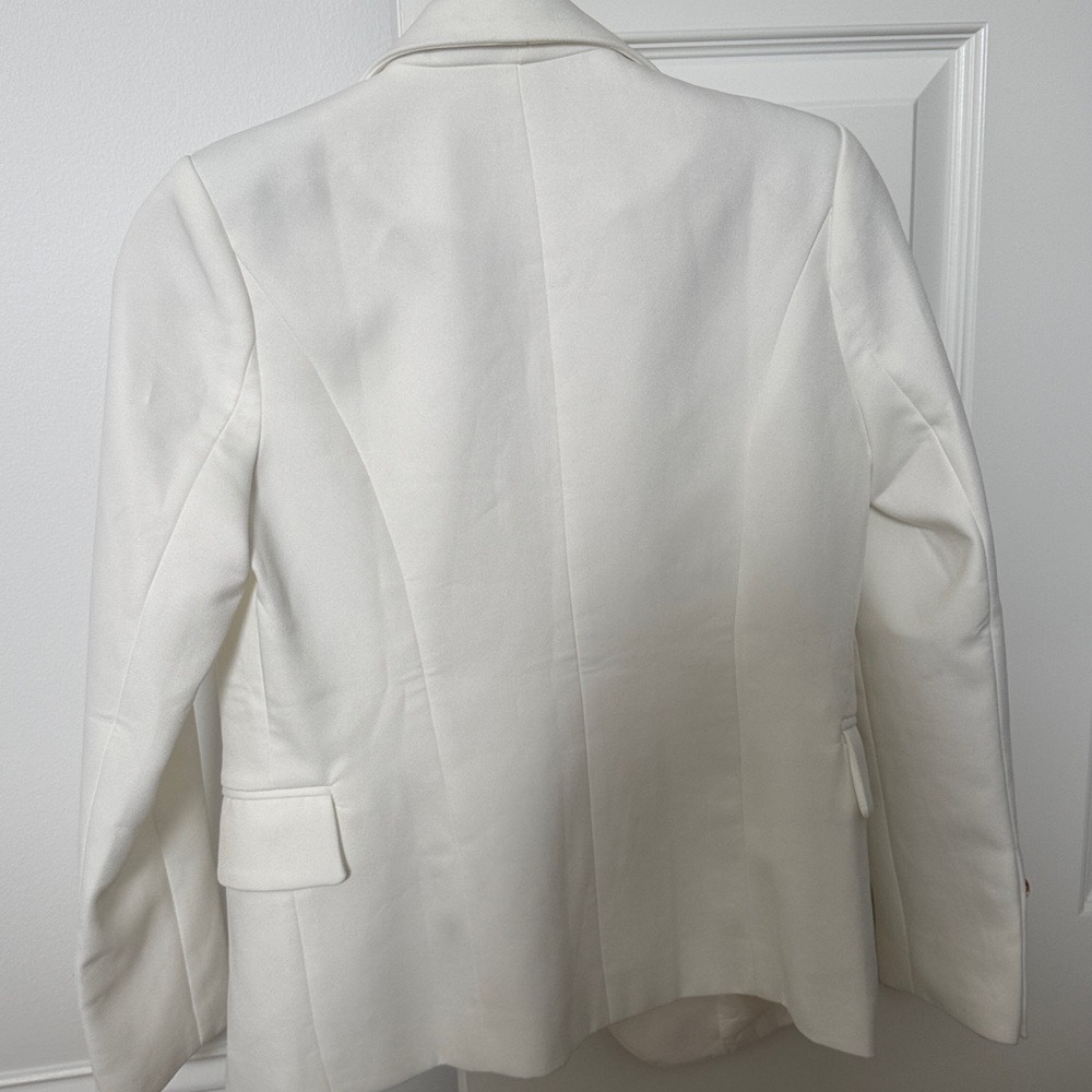 Lioness white Blazer with Gold Buttons - worn once - Picture 4 of 4